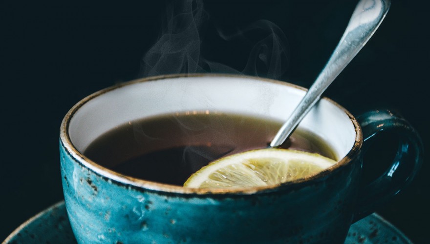 Tee - ein reines Genussmittel oder Medizin? (Credit: Lisa Fotios von Pexels)